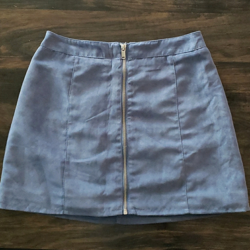 H&M Divided Short Zip-Up Skirt